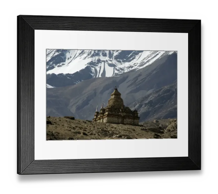 Framed Print : Stupa with snow-covered mountain slopes in the background Nar Nar-Phu Annapurna Region Nepal