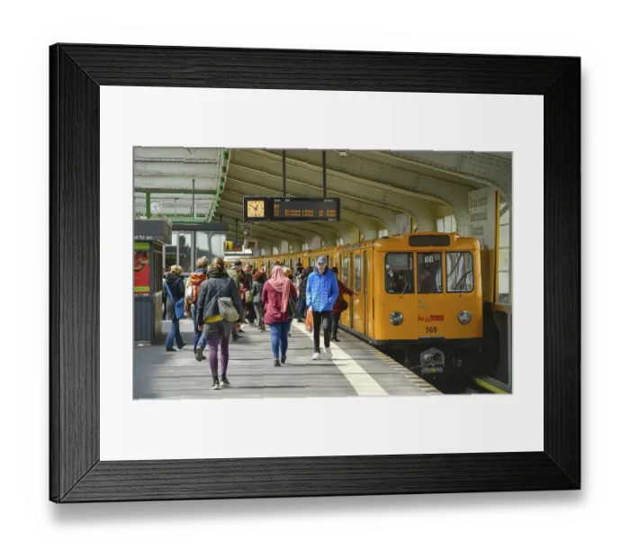 Framed Print : Underground station, Kottbusser Tor