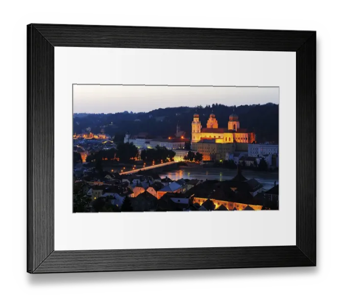 Framed Print : St. Stephan's Cathedral, Inn River with Marienbruecke or Mary's Bridge