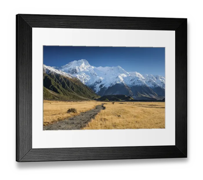 Framed Print : Gravel road in Tasman River Valley