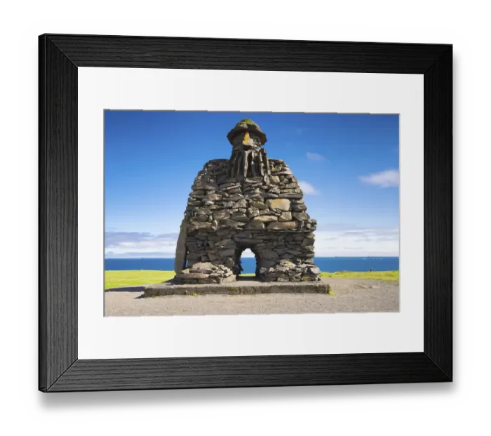 Framed Print : Sculpture Barour, half troll
