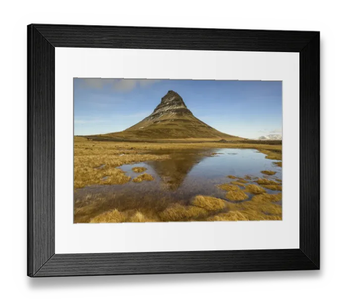 Framed Print : Mount Kirkjufell, Grundarfjoerdur Framed Print : Mount Kirkjufell, Grundarfjoerdur