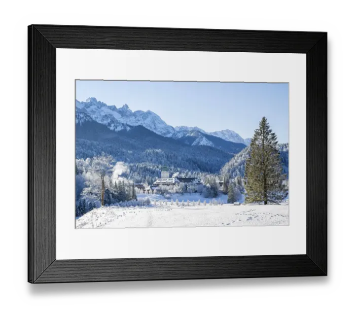Framed Print : Luxury Hotel Elmau Castle in winter Framed Print : Luxury Hotel Elmau Castle in winter
