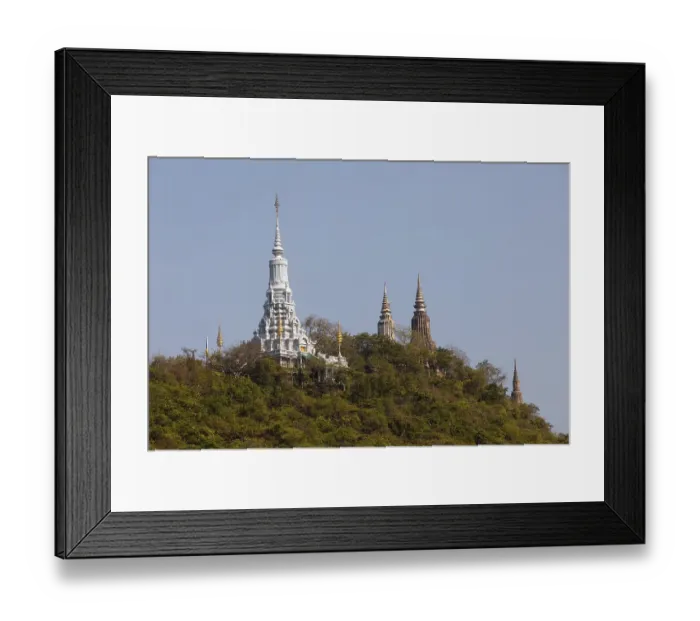 Framed Print : Stupas on Phnom Oudong, Phnom Preah Rajeatrob