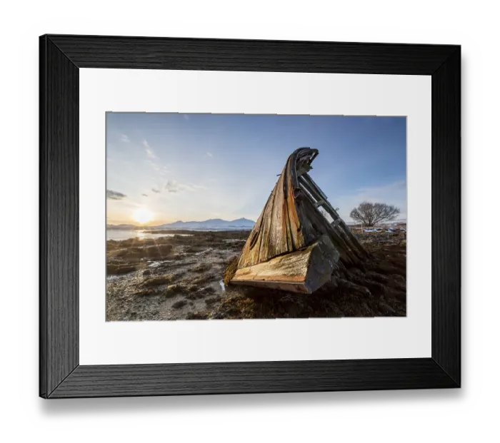 Framed Print : Shipwreck at sunrise and low tide at the peninsula Tisnes