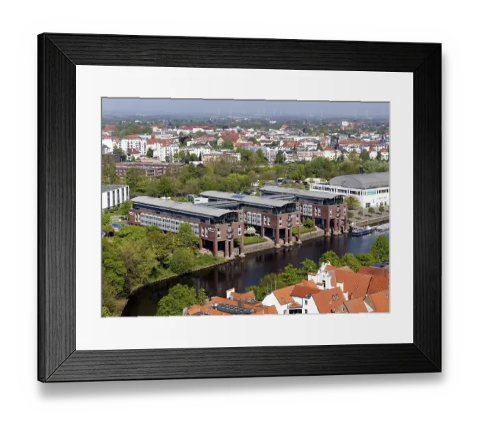 Framed Print : Hotel Radisson Blu Senator, Obertrave