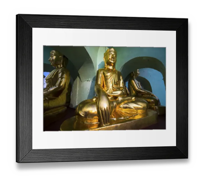 Framed Print : Sitting Buddha Statue, Shwedagon Pagoda