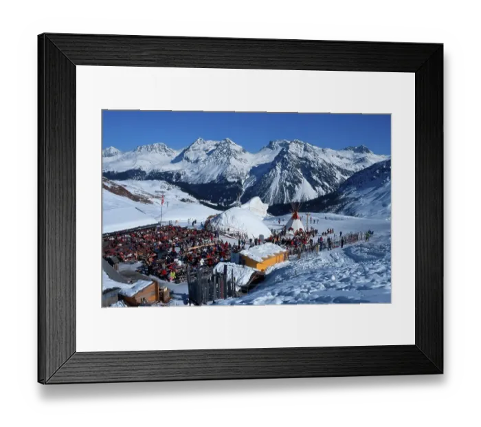 Framed Print : People at apres-ski, Arosa, Graubunden