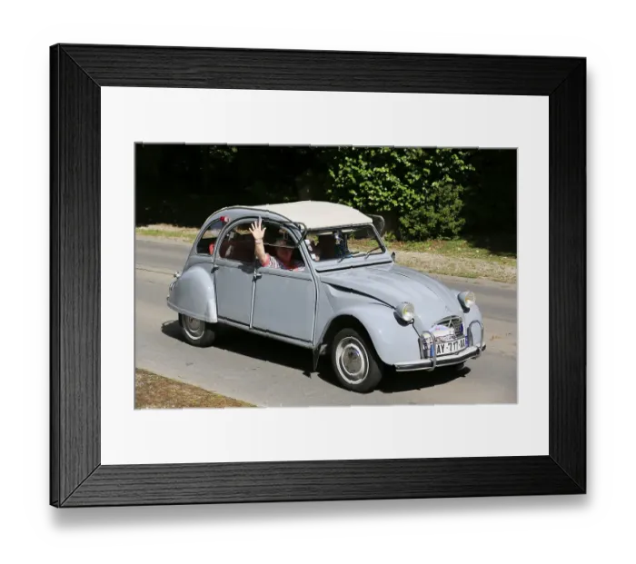 Framed Print : Citroen 2CV Ente, Vintage Car Ride 4th Embouteillage de la N12 to Landerneau