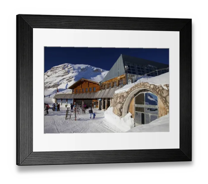 Framed Print : Glacier station, Zugspitzplatt