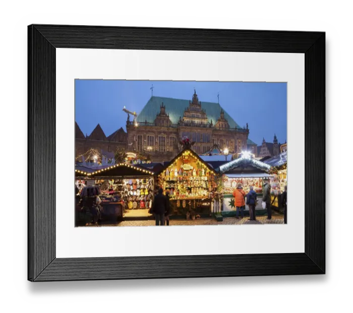 Framed Print : Christmas Market, Town Hall, Market Square Framed Print : Christmas Market, Town Hall, Market Square