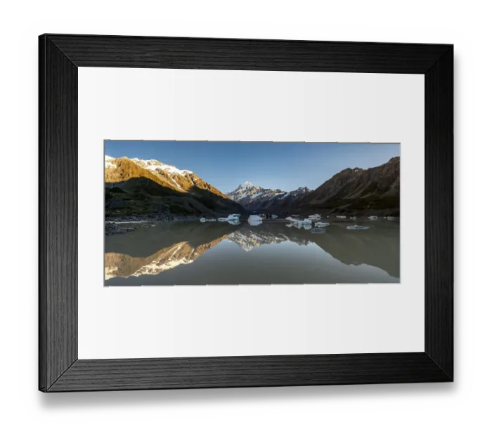 Framed Print : Mount Cook in morning light, sunrise Framed Print : Mount Cook in morning light, sunrise