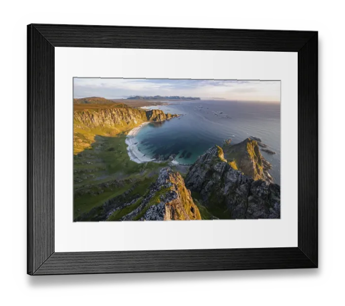 Framed Print : Evening atmosphere, beach and sea Framed Print : Evening atmosphere, beach and sea