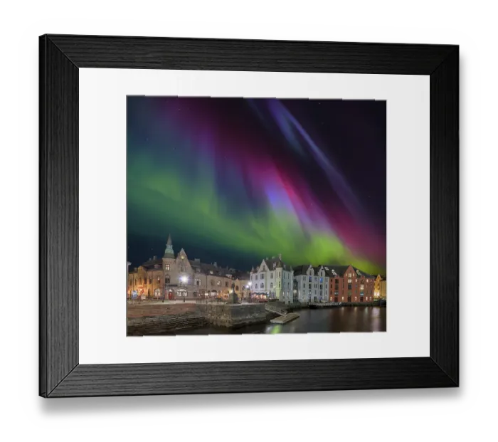 Framed Print : Alsesund Port Northern Lights Norway Framed Print : Alsesund Port Northern Lights Norway