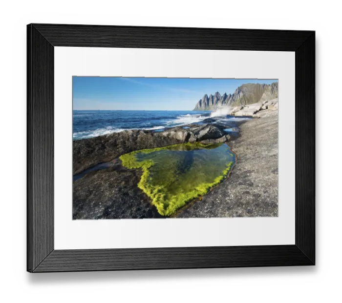 Framed Print : Tungeneset coastline, Devil's Teeth