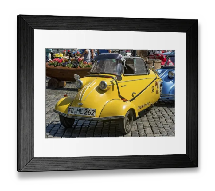 Framed Print : Oldtimer meeting, Vintage Messerschmitt KR 200 FMR Kabinenroller Roadster