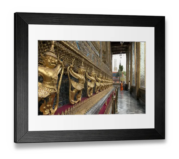 Framed Print : Garuda with Nagas, birdlike mythical creatures at the Chapel of the Emerald Buddha