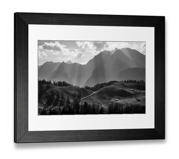 Framed Print : View over the Buechsenalm to the Watzmann in backlight
