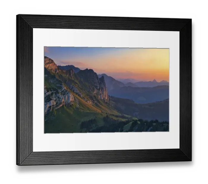 Framed Print : Mountain landscape at sunset, view of Glarnerland and Central Switzerland Framed Print : Mountain landscape at sunset, view of Glarnerland and Central Switzerland