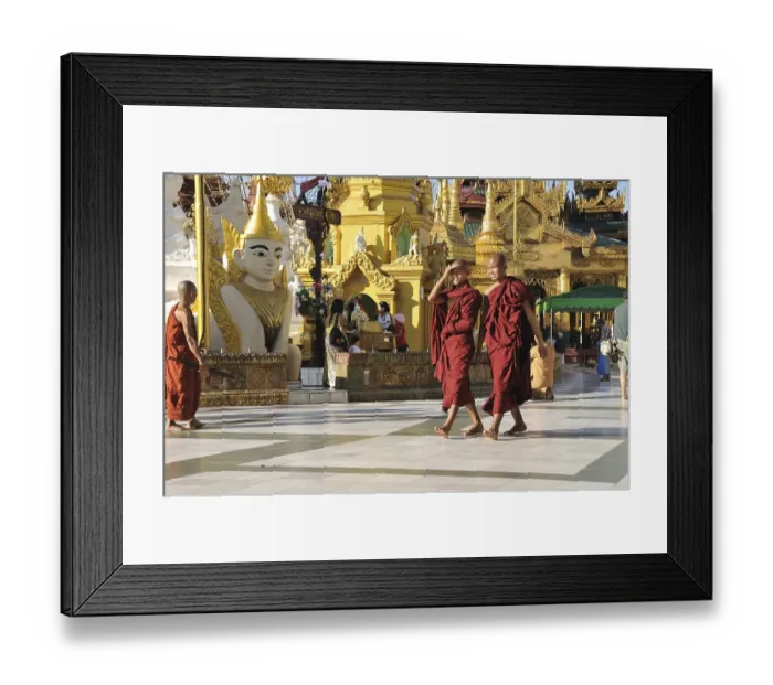 Framed Print : Buddhist monks, Shwedagon Pagoda