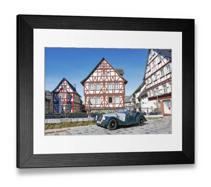 Framed Print : Morgan Roadster Brooklands Edition