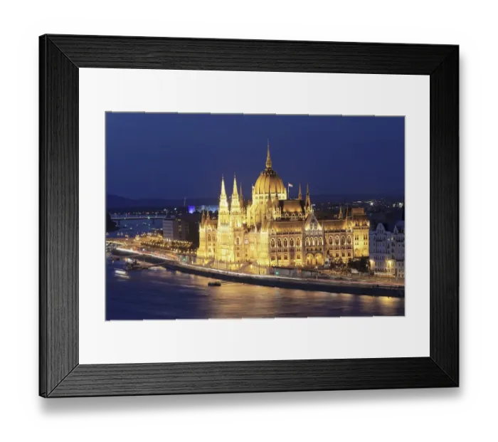 Framed Print : Parliament on the Danube at night