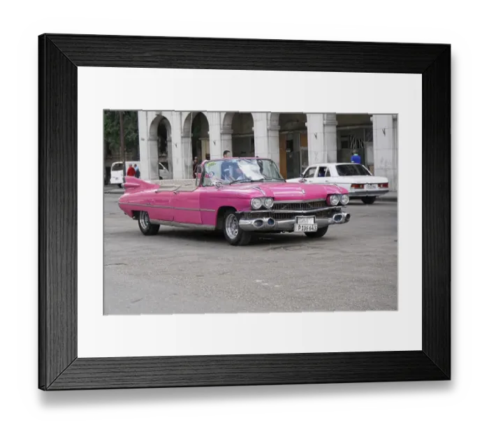 Framed Print : American Convertible of the 1950s, Havana Framed Print : American Convertible of the 1950s, Havana