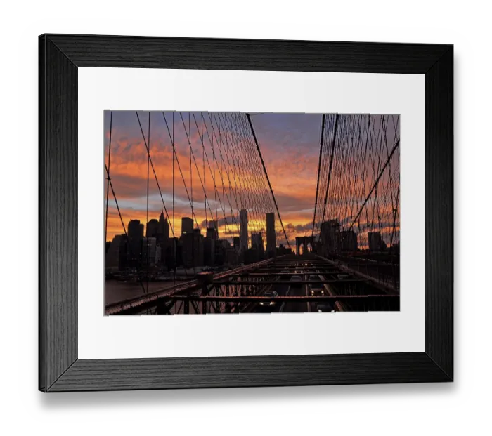 Framed Print : Brooklyn Bridge and Manhattan skyline at sunset Framed Print : Brooklyn Bridge and Manhattan skyline at sunset