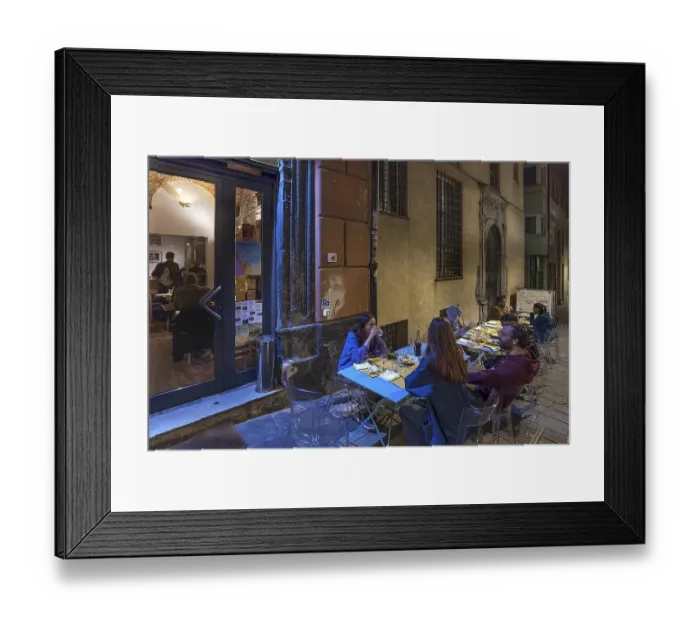 Framed Print : Guests sitting in the outdoor area of the Trattoria delle Grazie Framed Print : Guests sitting in the outdoor area of the Trattoria delle Grazie