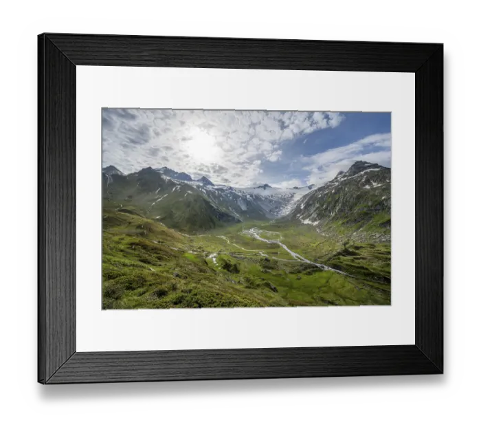 Framed Print : Picturesque mountain landscape