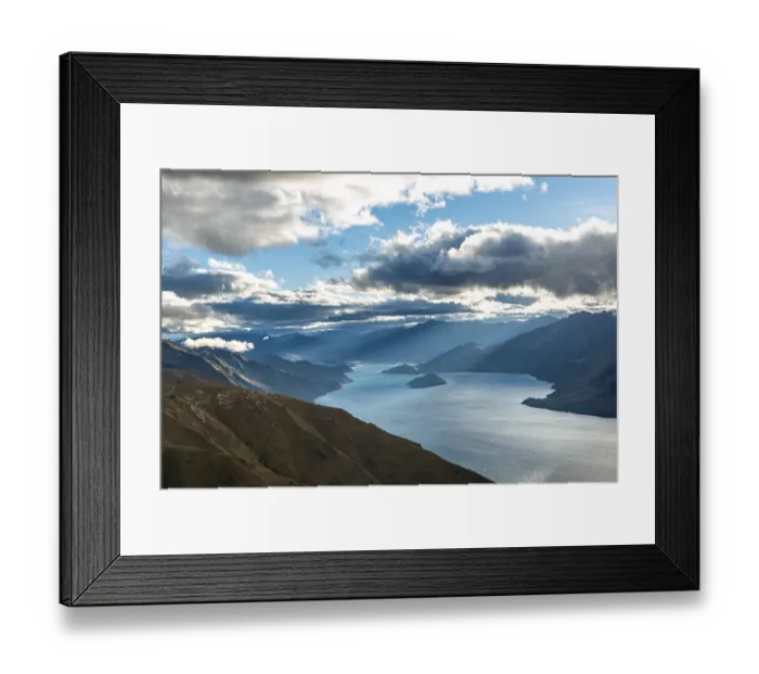 Framed Print : View of Lake Wanaka in the evening light