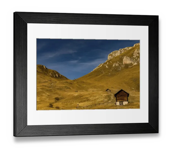 Framed Print : Alpine hut and South Tyrolean mountains Framed Print : Alpine hut and South Tyrolean mountains