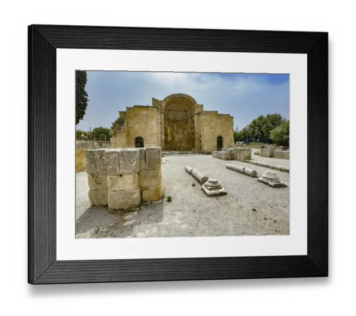 Framed Print : View of ancient ruins of Titus Basilica Framed Print : View of ancient ruins of Titus Basilica