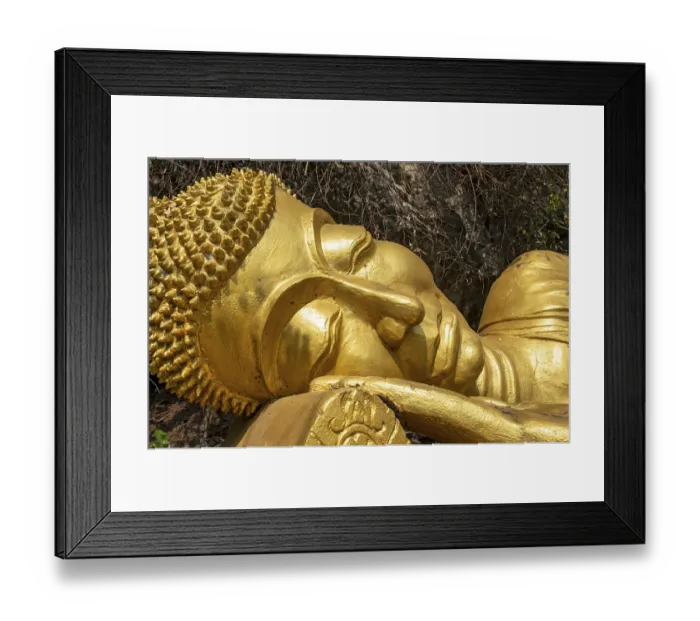 Framed Print : Reclining Buddha statue, Phousi or Phu Si Hill
