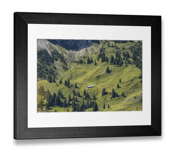 Framed Print : Obere Lugen Alpe in the Oytal valley below the Hahnenkoepfl