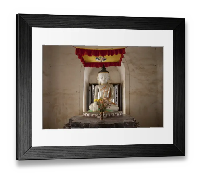 Framed Print : Buddha statue at Maha Aung Mye Bonzan monastery Framed Print : Buddha statue at Maha Aung Mye Bonzan monastery