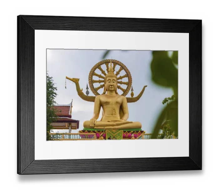 Framed Print : Sitting Buddha at Wat Phra Yai Framed Print : Sitting Buddha at Wat Phra Yai