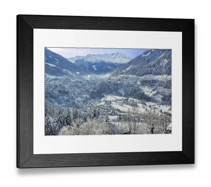 Framed Print : Winter landscape with view into the valley to the village and Radhausberg 2613m from the Gasteiner Hoehenweg