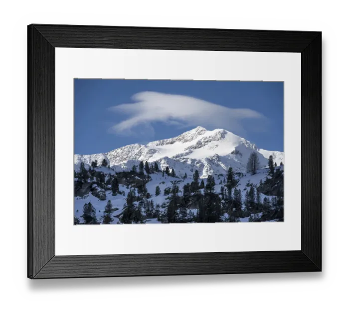 Framed Print : Summit of Monte Cevedale, snow-covered mountain landscape Framed Print : Summit of Monte Cevedale, snow-covered mountain landscape