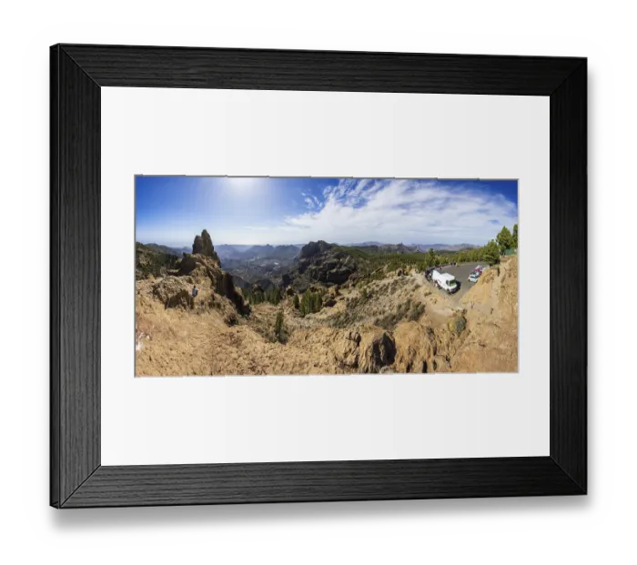 Framed Print : Viewpoint at the summit of Pico de las Nieves with a view of the Caldera de Tirajana valley