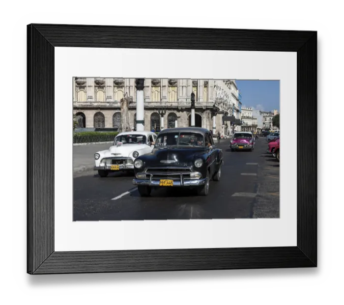 Framed Print : Vintage cars on the Prado, Havana