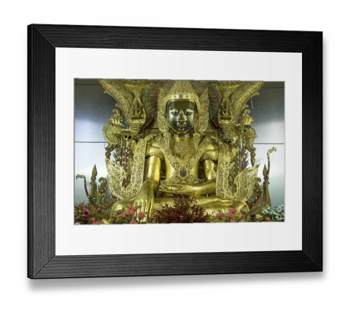 Framed Print : Golden Buddha in the Shwe Yin Myaw Pagoda