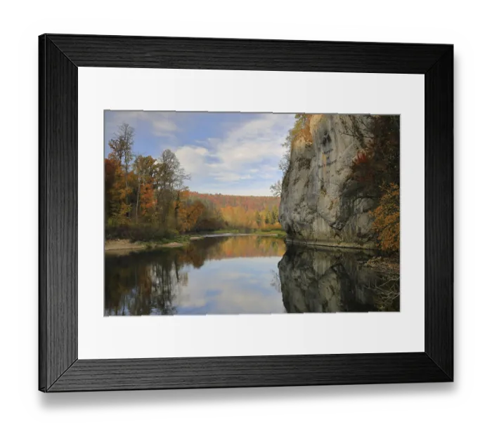 Framed Print : Amalienfels on the Danube, mixed forest in autumn colour Framed Print : Amalienfels on the Danube, mixed forest in autumn colour