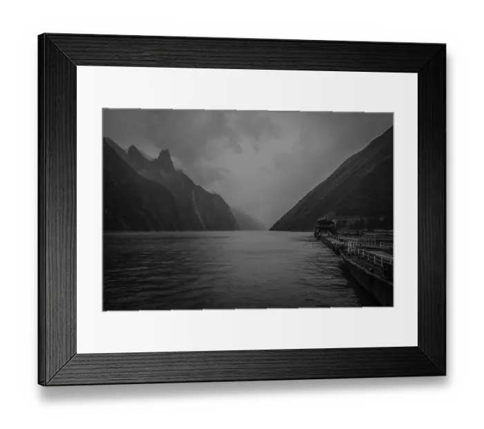 Framed Print : Landing bridges in the Three Gorges Dam on the Yangtze River Framed Print : Landing bridges in the Three Gorges Dam on the Yangtze River