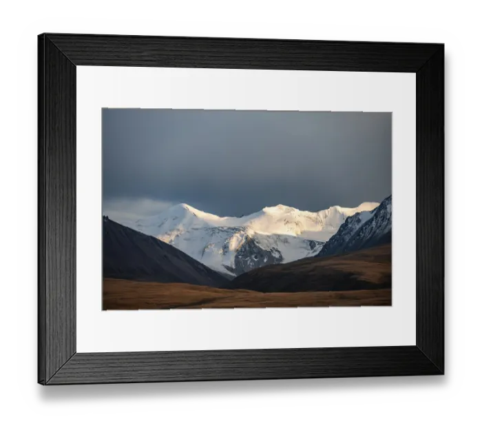 Framed Print : Glaciated and snow-covered mountains Framed Print : Glaciated and snow-covered mountains