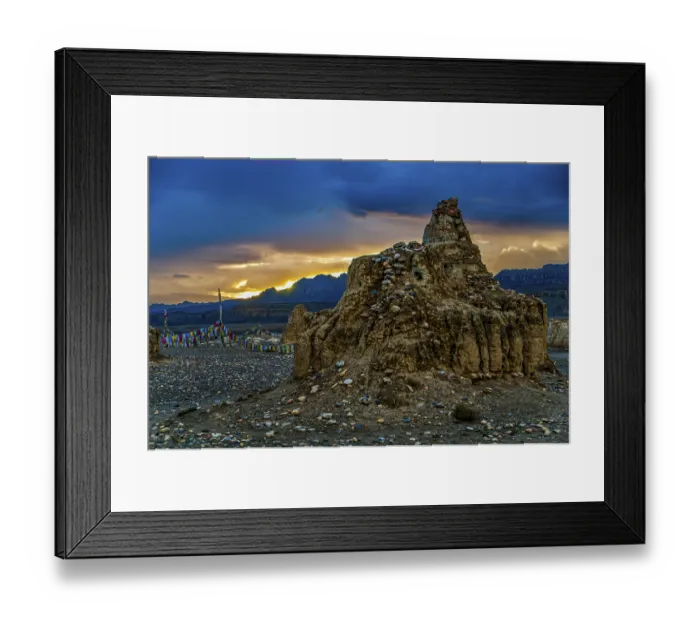Framed Print : Stupa in the kingdom of Guge, Western Tibet, Asia