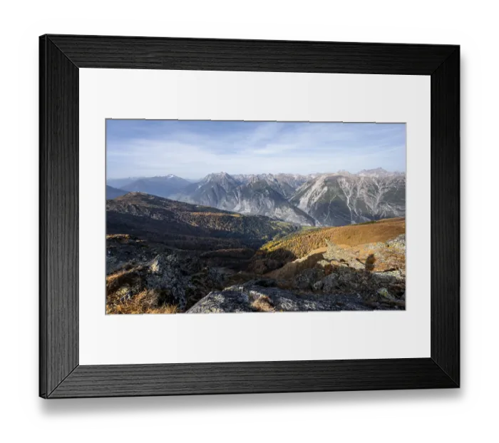 Framed Print : View from the ridge of the Venet to the mountain panorama of the Parzinn Group of the Lechtal Alps