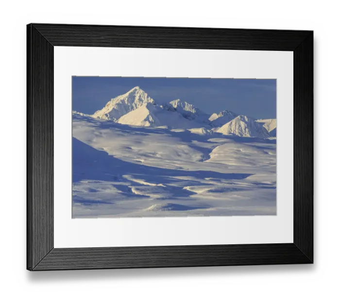 Framed Print : Winter mountain landscape, morning light Framed Print : Winter mountain landscape, morning light