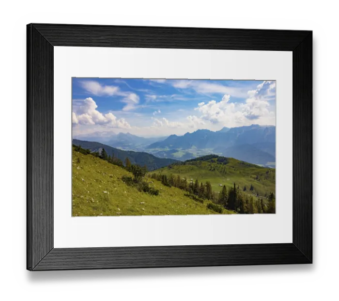 Framed Print : Alpbichlalm with views of the Lammertal and Tennengebirge mountains