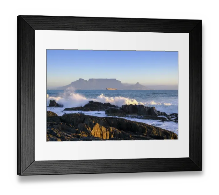 Framed Print : From Bloubergstrand to the silhouette of Cape Town